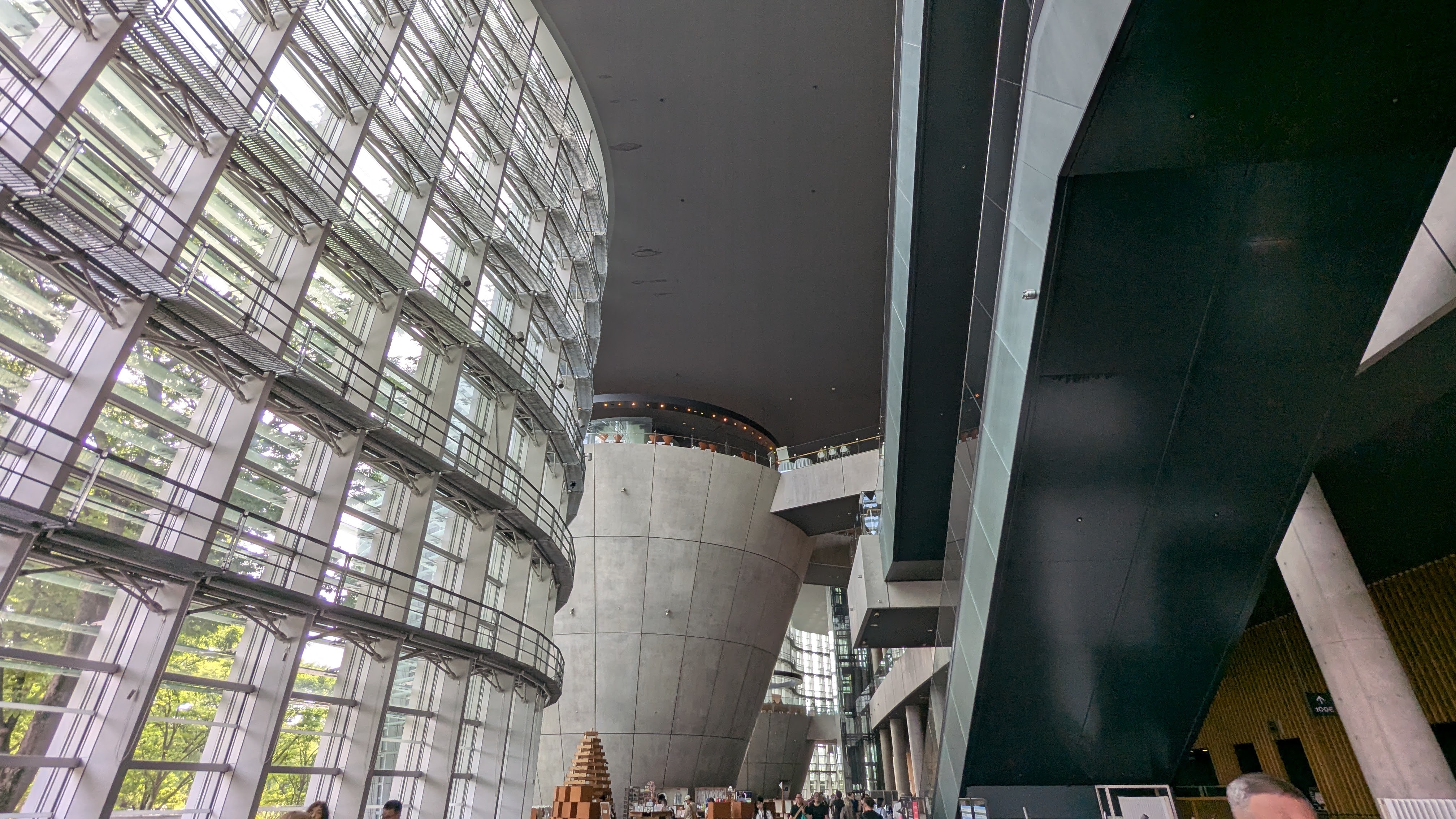 展覽場地：日本國立新美術館