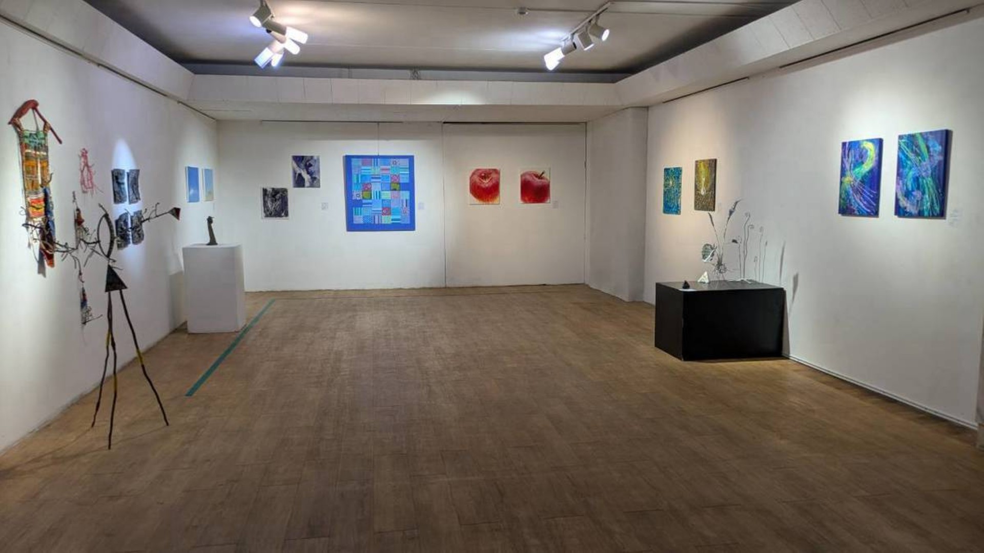 蒙古國立現代美術館展覽現場（National Art Gallery of Mongolia）STARS IN MONGOLIA AND JAPAN